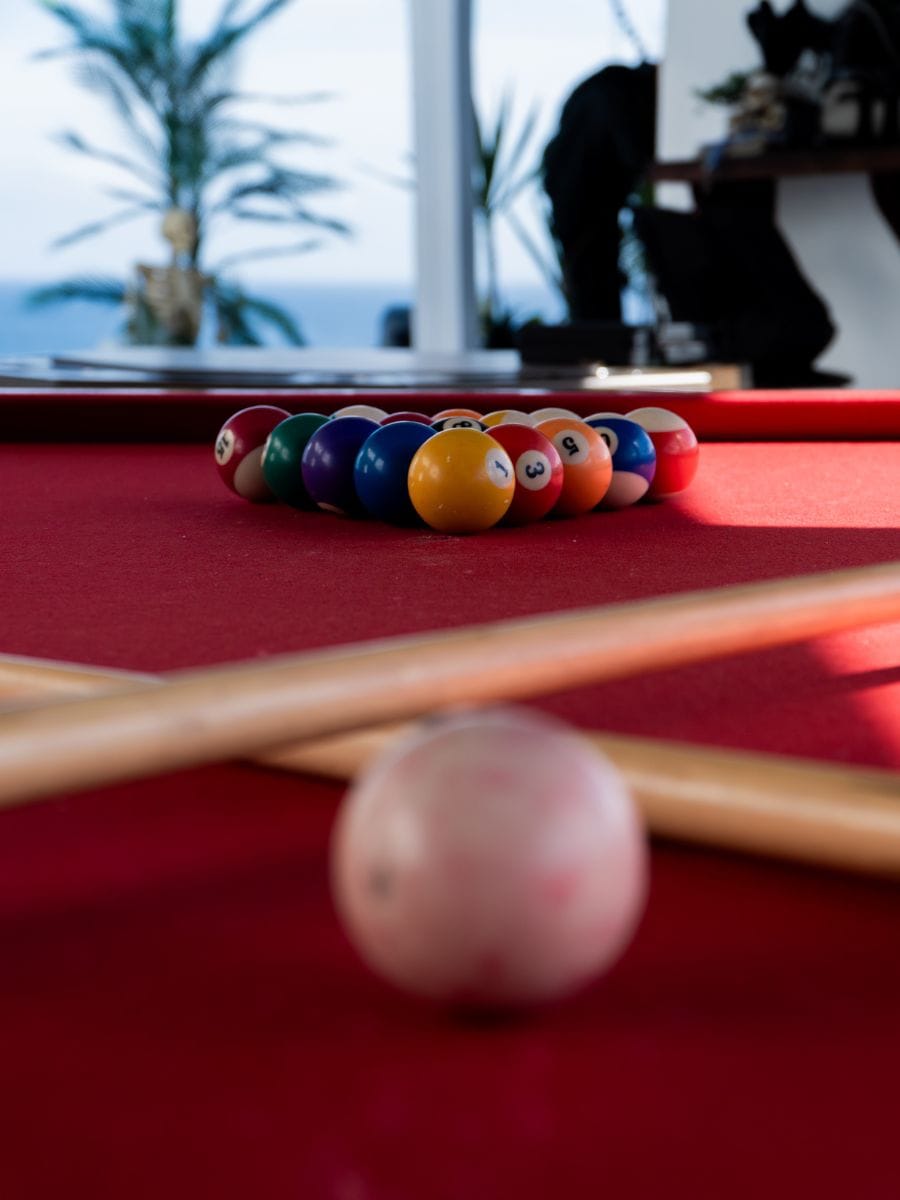 Oceanview Pool Table